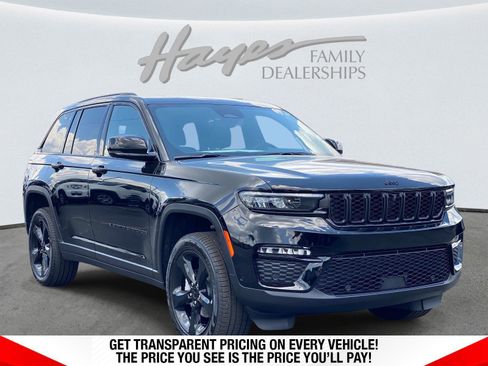 Used 2025 Jeep Grand Cherokee Limited w/ Luxury Tech Group II RWD image 1