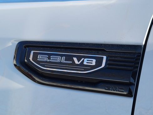 New 2026 GMC Sierra 1500 Elevation w/ Preferred Package image 13