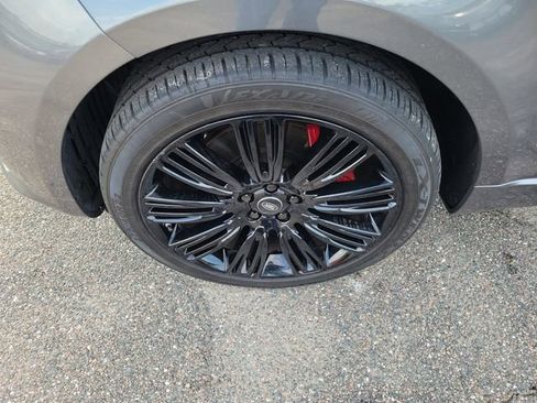Used 2019 Land Rover Range Rover Sport HSE Dynamic AWD/4WD image 6