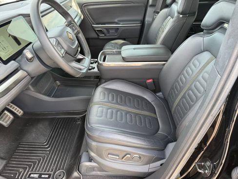 Used 2023 Rivian R1T Adventure Quad AWD/4WD image 10