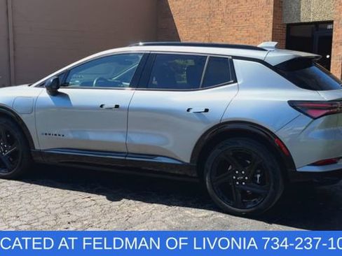 Certified 2024 Chevrolet Equinox EV RS image 6