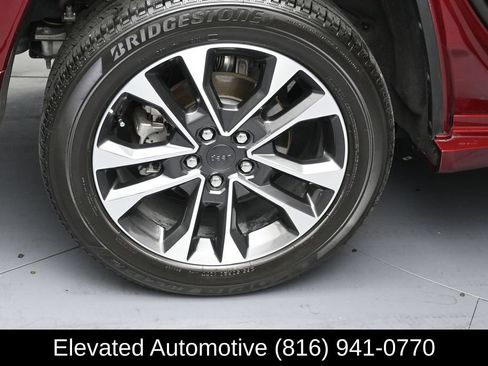Used 2025 Jeep Grand Cherokee Overland w/ Adv Protech Group III AWD/4WD image 5