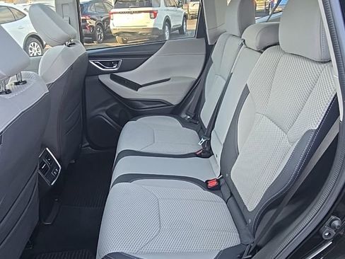 Used 2021 Subaru Forester Premium image 10