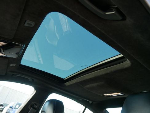 Used 2020 BMW M5 w/ Executive Package image 33