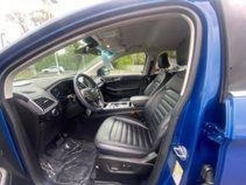 Certified 2023 Ford Edge SEL w/ Convenience Package AWD/4WD image 6