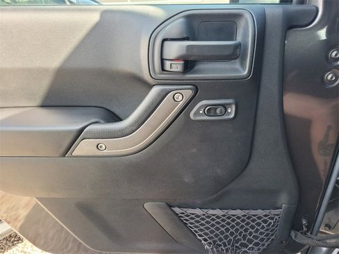 Used 2017 Jeep Wrangler Sport w/ Quick Order Package 24S image 18