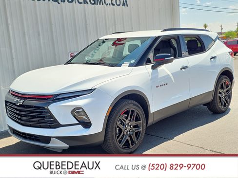 Used 2025 Chevrolet Blazer LT w/ Redline Edition FWD image 3