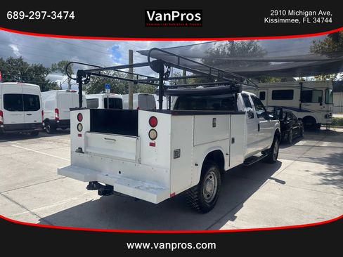 Used 2013 Ford F250 XL w/ Skid Plate Pkg image 5