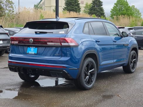 New 2026 Volkswagen Atlas Cross Sport SEL R-Line AWD/4WD image 4