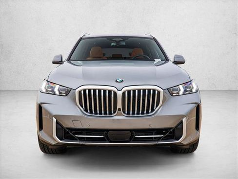 Used 2026 BMW X5 xDrive40i AWD/4WD image 2