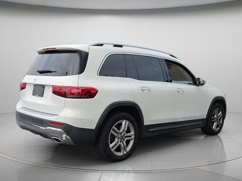 Used 2020 Mercedes-Benz GLB 250 w/ Premium Package image 7