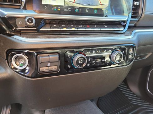 Used 2022 Chevrolet Silverado 1500 LT w/ All Star Edition Plus AWD/4WD image 27