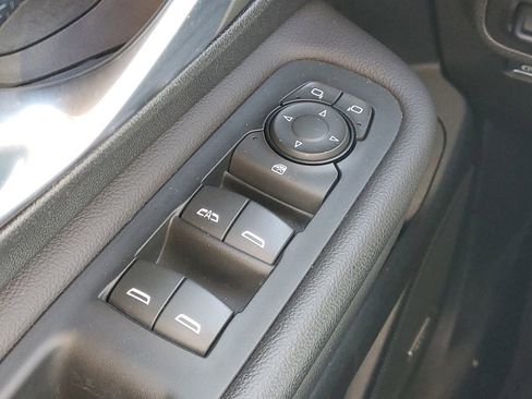 Used 2022 GMC Terrain AT4 w/ Infotainment Package II AWD/4WD image 17