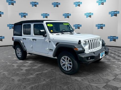 Used 2023 Jeep Wrangler Unlimited Sport AWD/4WD image 8