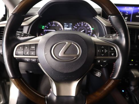 Used 2019 Lexus RX 350L FWD image 3