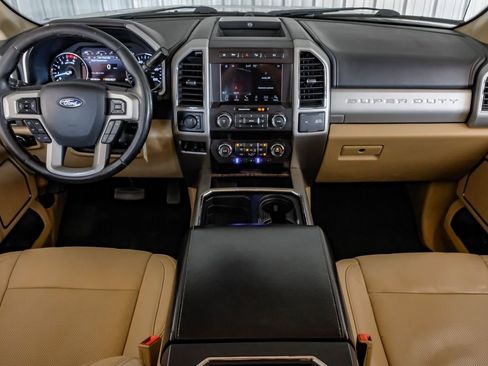 Used 2019 Ford F250 Lariat w/ Lariat Value Package image 13