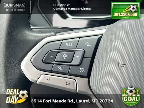 Used 2024 Volkswagen Jetta SE FWD image 23