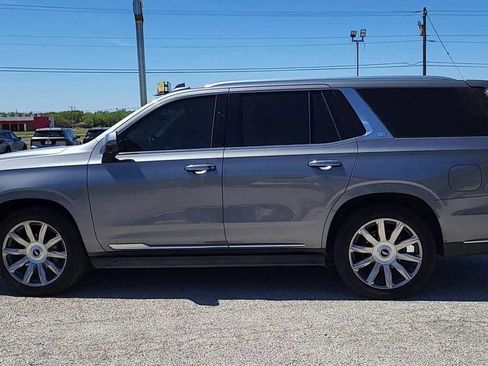 Used 2021 Cadillac Escalade Premium Luxury Platinum image 5