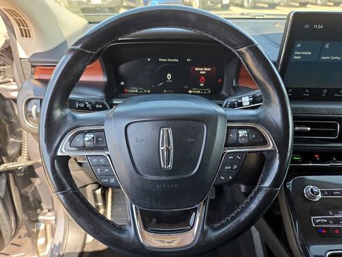 Used 2022 Lincoln Nautilus Reserve FWD image 21