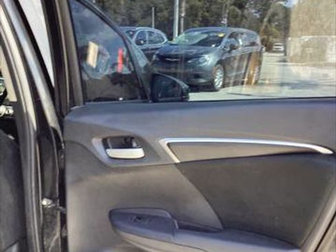 Used 2020 Honda Fit LX image 19