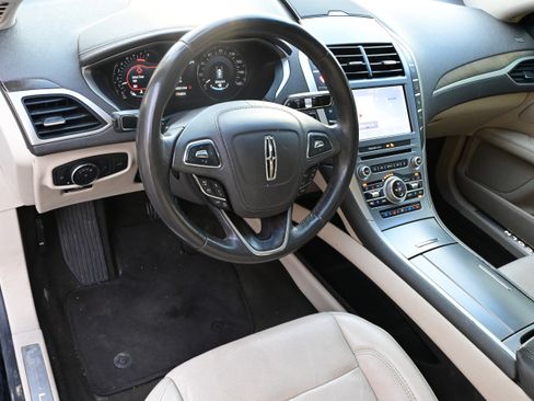 Used 2020 Lincoln MKZ Reserve w/ Elements Package image 11