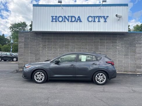 Used 2024 Subaru Impreza 2.0i AWD/4WD image 8