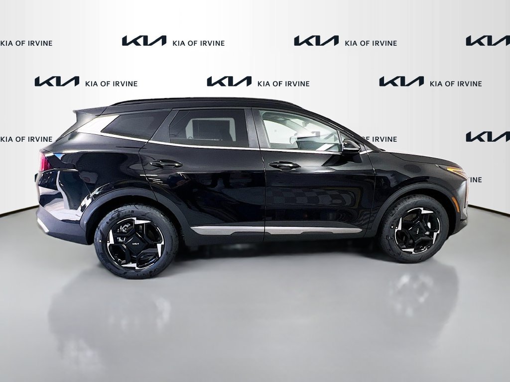 Certified 2026 Kia Sportage EX w/ EX Panoramic Sunroof Package AWD/4WD image 9
