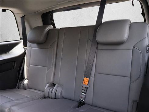 Used 2020 Chevrolet Tahoe LT RWD image 25