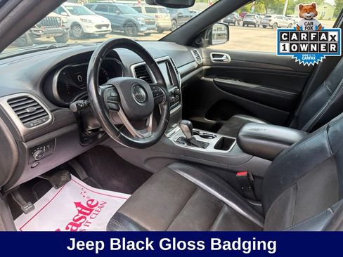 Used 2018 Jeep Grand Cherokee Altitude AWD/4WD image 28