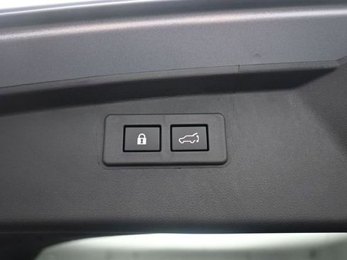 New 2025 Subaru Outback Touring w/ Popular Package #2 image 33