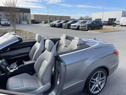 Used 2015 Mercedes-Benz E 400 Cabriolet image 29
