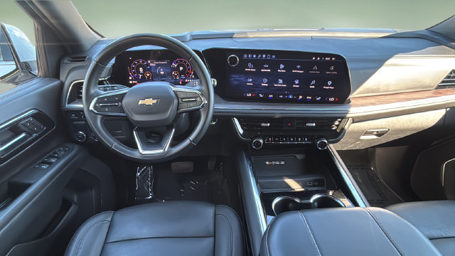 Used 2025 Chevrolet Tahoe LT RWD image 10