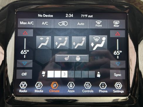 Used 2020 Jeep Cherokee Limited AWD/4WD image 7