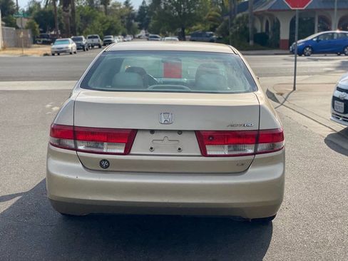 Used 2004 Honda Accord LX image 5