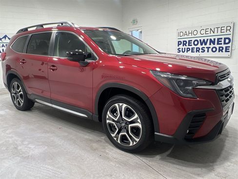 Used 2024 Subaru Ascent Limited w/ Technology Package image 2