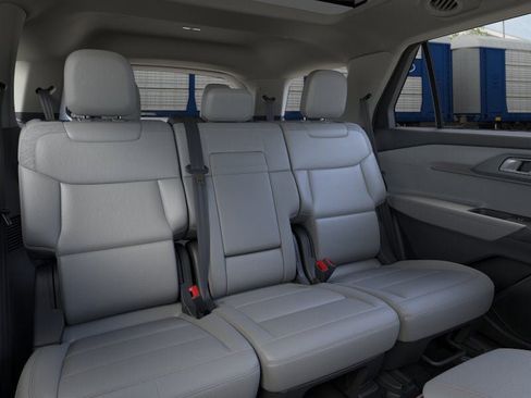 New 2026 Ford Explorer Active image 34