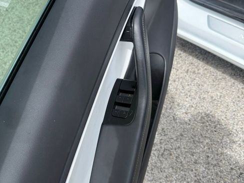 Used 2019 Tesla Model 3 Long Range image 9