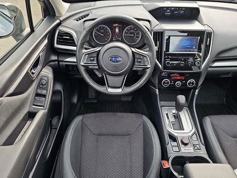 Used 2019 Subaru Forester Premium image 12