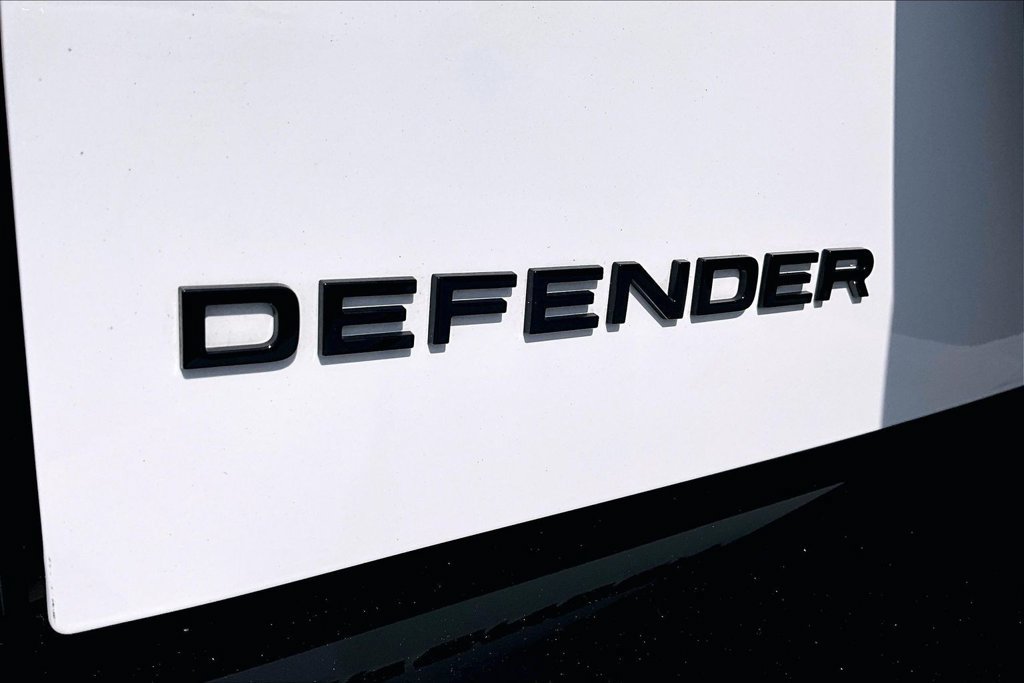 Certified 2024 Land Rover Defender 110 S AWD/4WD image 22