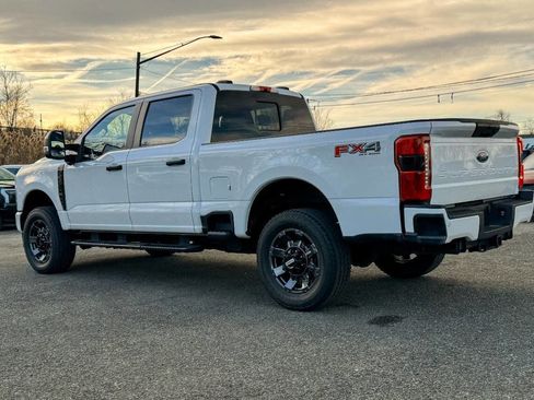Used 2024 Ford F250 XL w/ STX Appearance Package AWD/4WD image 5