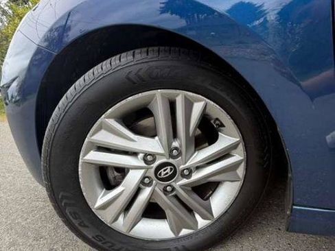 Used 2020 Hyundai Elantra SEL FWD image 12