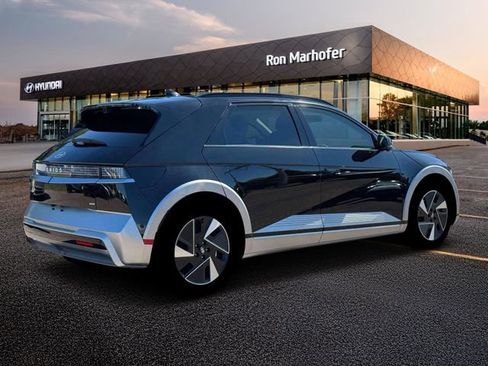 New 2026 Hyundai Ioniq 5 Limited image 8