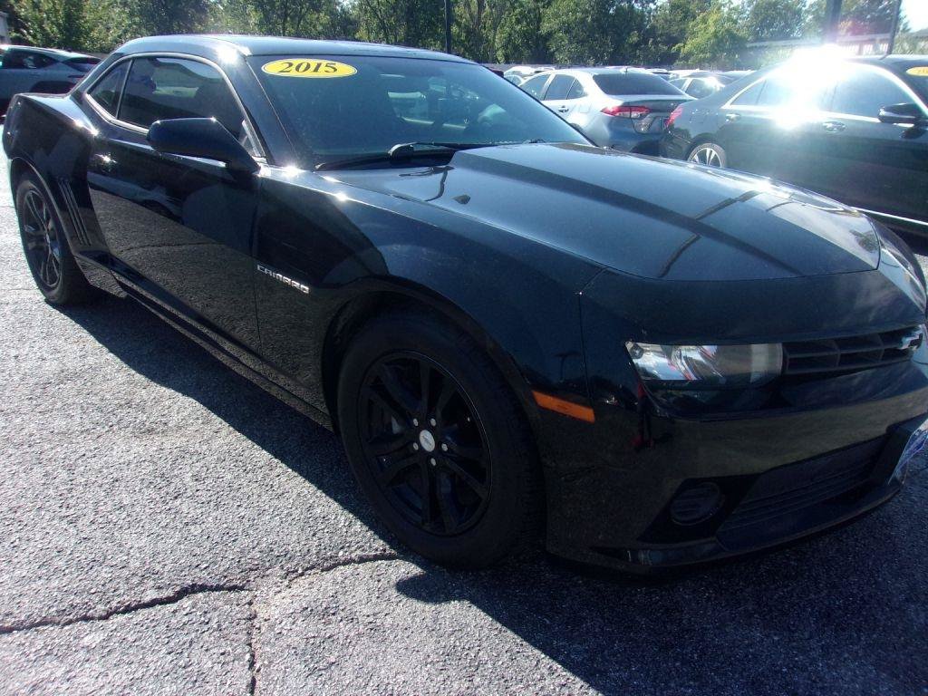 Used 2015 Chevrolet Camaro LS RWD image 7