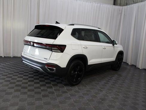 New 2025 Volkswagen Taos SEL AWD/4WD image 26