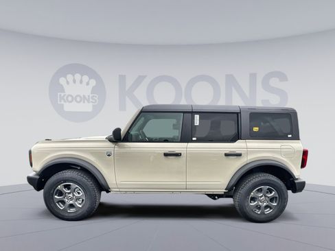 New 2025 Ford Bronco Big Bend image 2