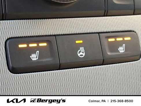 Used 2022 Hyundai Palisade SEL w/ Premium Package image 27