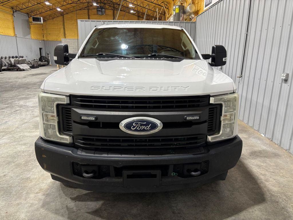 Used 2017 Ford F250 XL w/ Power Equipment Group RWD image 7