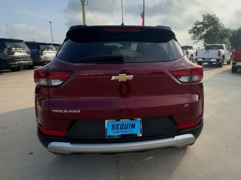 Used 2024 Chevrolet TrailBlazer LT FWD image 7