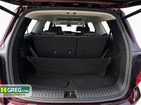 Used 2024 Hyundai Palisade Limited FWD image 18