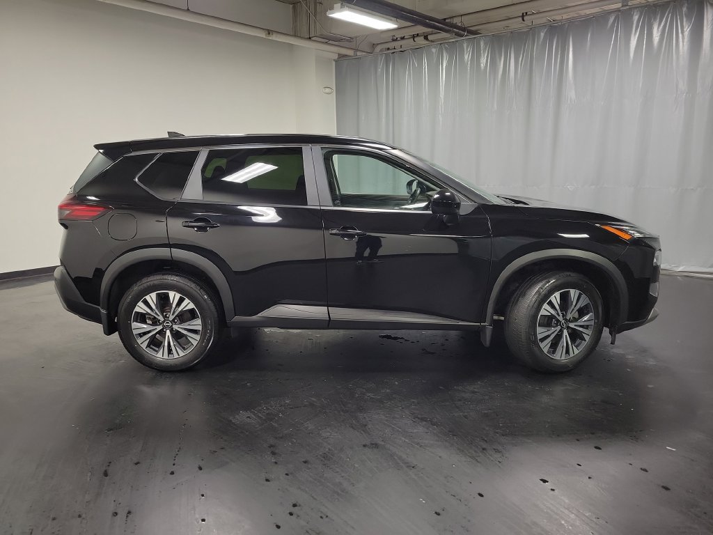 Used 2023 Nissan Rogue SV AWD/4WD image 9